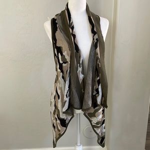 Say What long duster cameo print detailed back